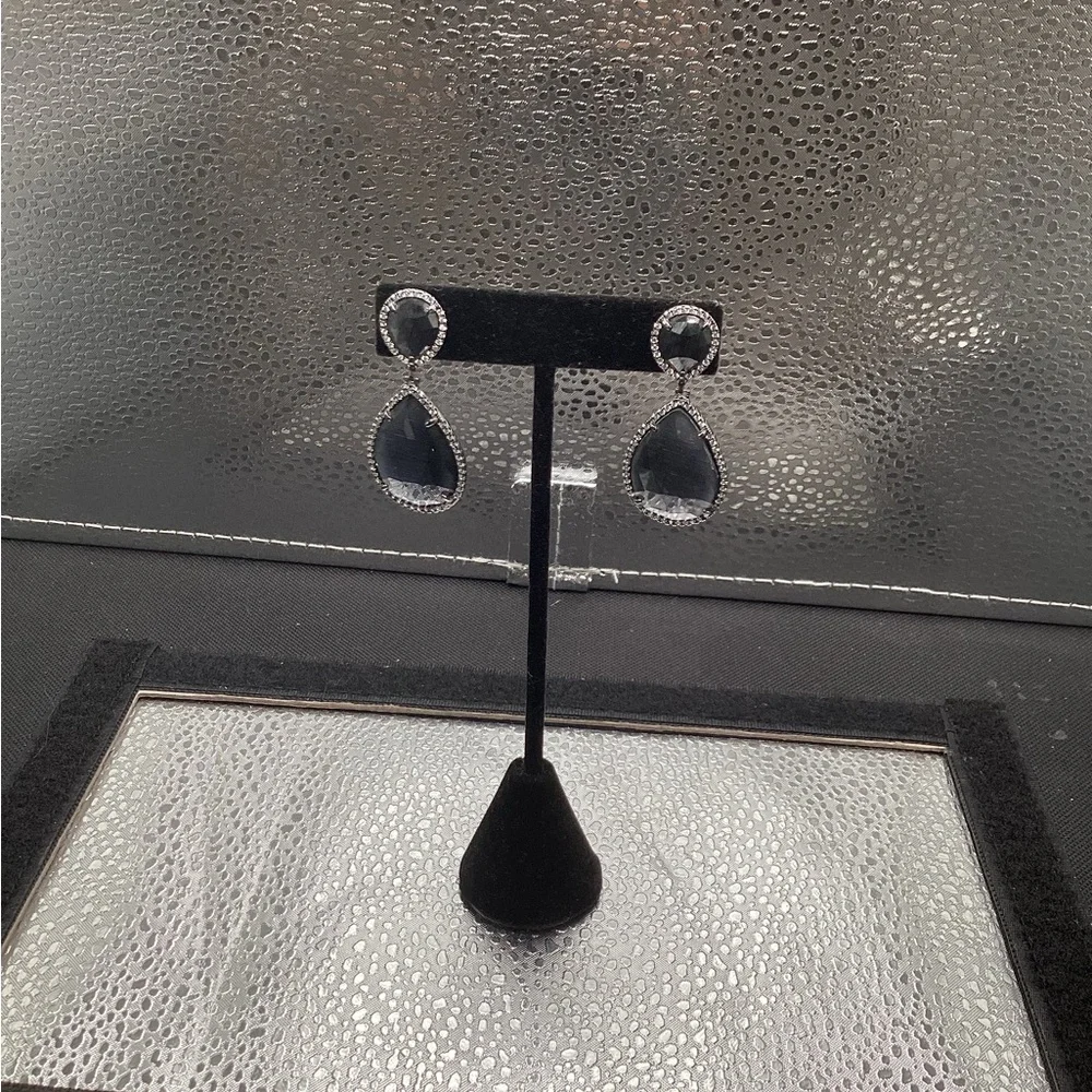 Elegant Black and Silver Teardrop Earrings